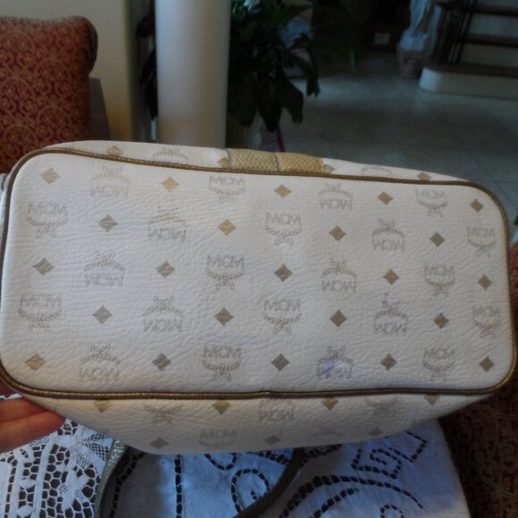 MCM White/Gold Signature Logo Napa Leather Tote & Pouch Set /Snake Print Detail - Picture 8 of 16